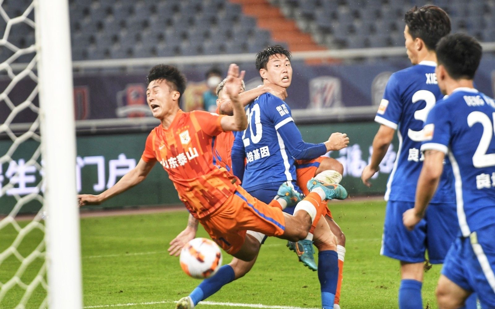 沙特联前瞻：新未来城体育来势汹汹，纳杰马体育一胜难求（沙特联前瞻：新未来城体育势头凶猛，纳杰马体育难求一胜）