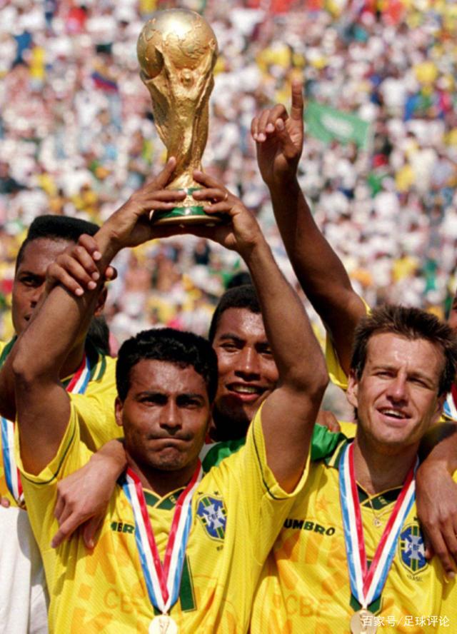 记者：热刺、红军有意红牛球员迪奥曼德，都已和球员团队接触（记者：热刺与利物浦看上红牛球员迪奥曼德，双方均已与其团队接触）